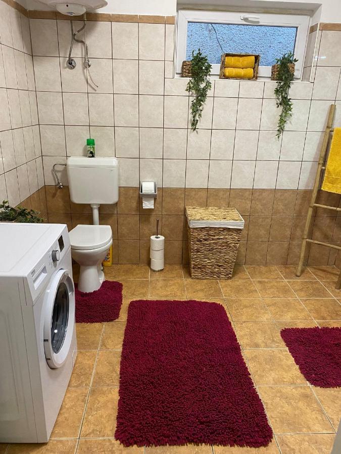 Het Romeo & Julia Huisje Babarc Eksteriør bilde
